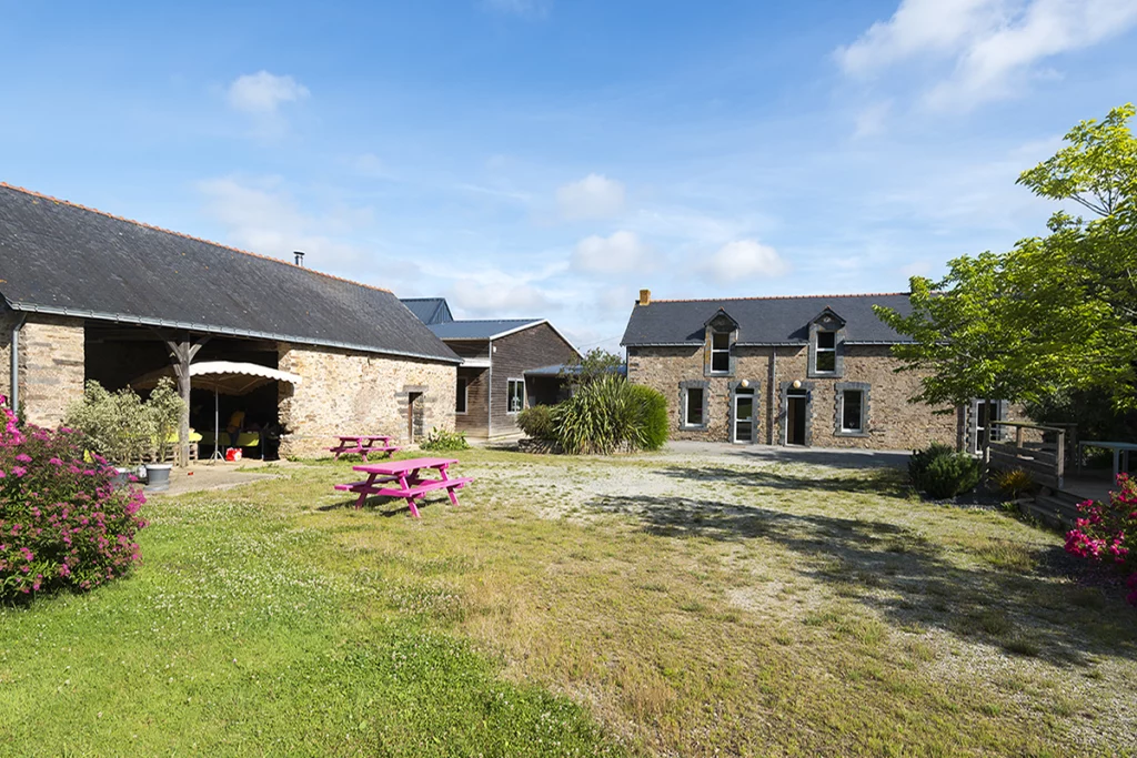 ESAT Val de Vay 1200x800px